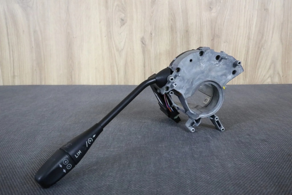 фото №1, Mercedes slk r171 рычаг переключатель круиз-контроль 1715402445