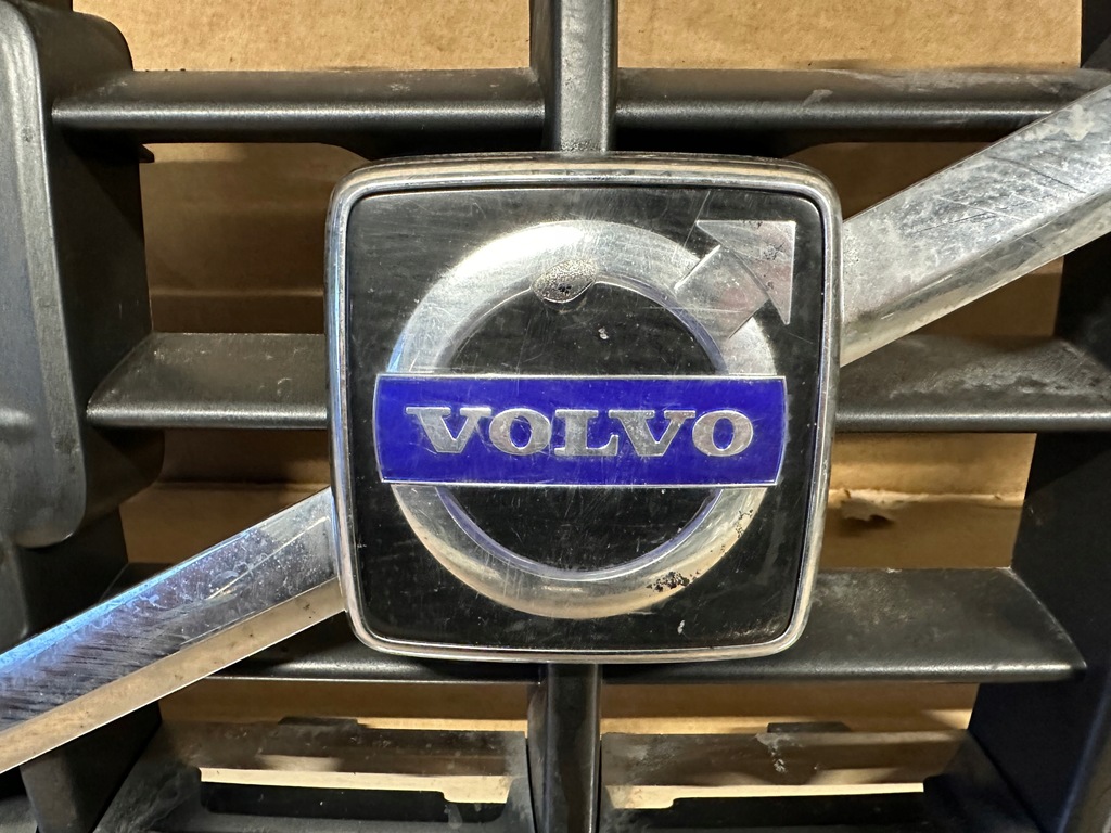 фото №3, Volvo xc70 решітка радіатора решітка радіатора w бампер радар 2007 -