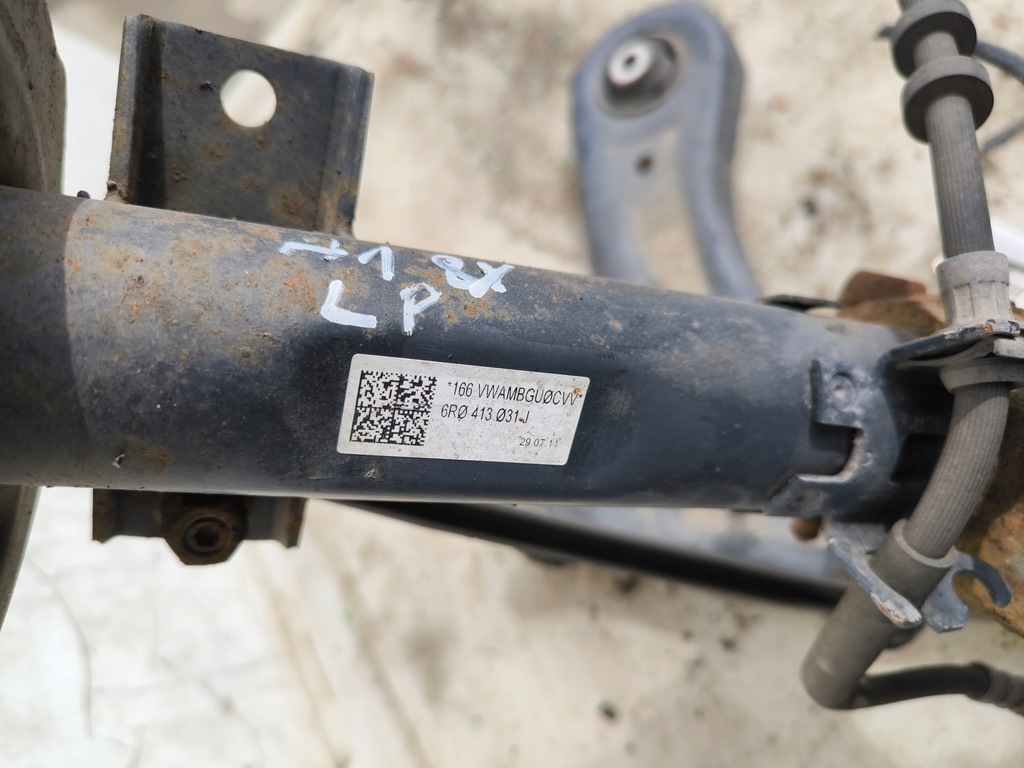 фото №9, Поворотний кулак ліва audi a1 8x vw skoda комплект 6r0413031j 6r0407151f