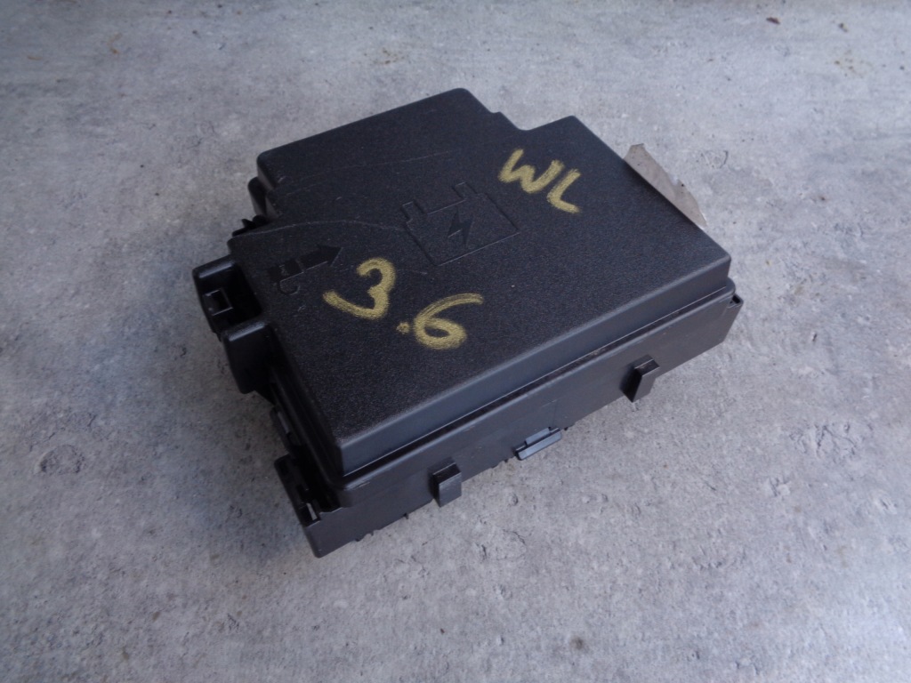 фото №1, Jeep grand cherokee wl коробка предохранителей