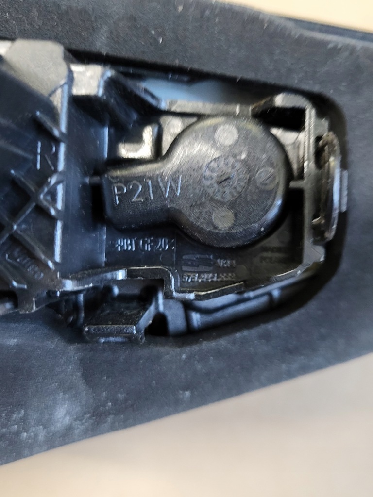 Фара led правий задня w крила seat ateca оригінальний номер європа 575945308d Ціна