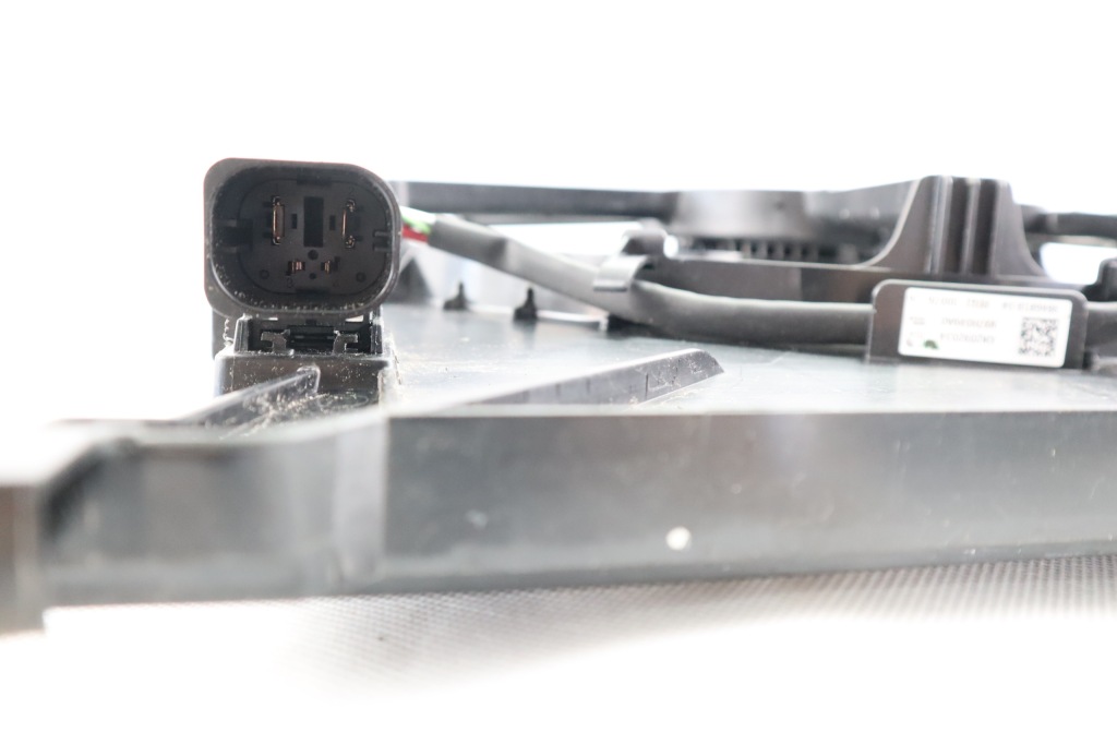 Вентилятор радиатор bmw ix2 u10 edrive20 ix1 u11 1742251363 400 watt Киев