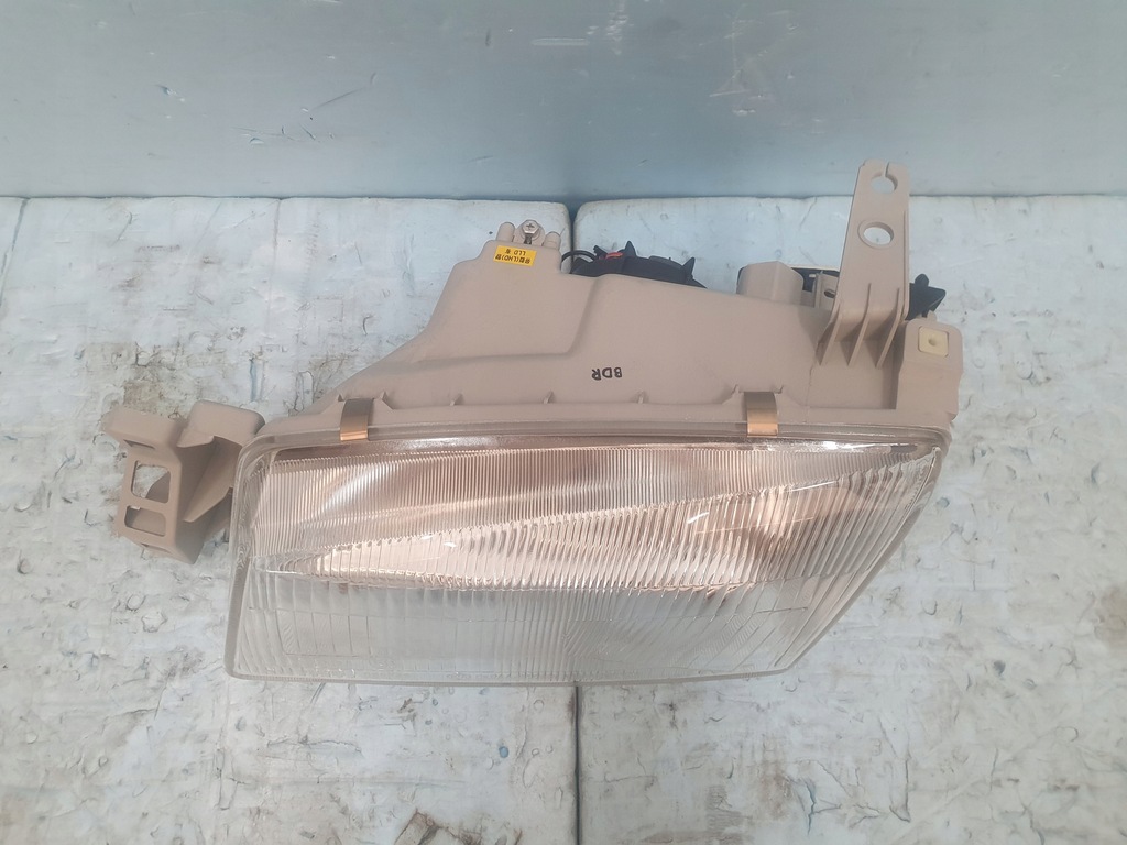 фото №2, Лампа kia clarus ліва перед передня nowa