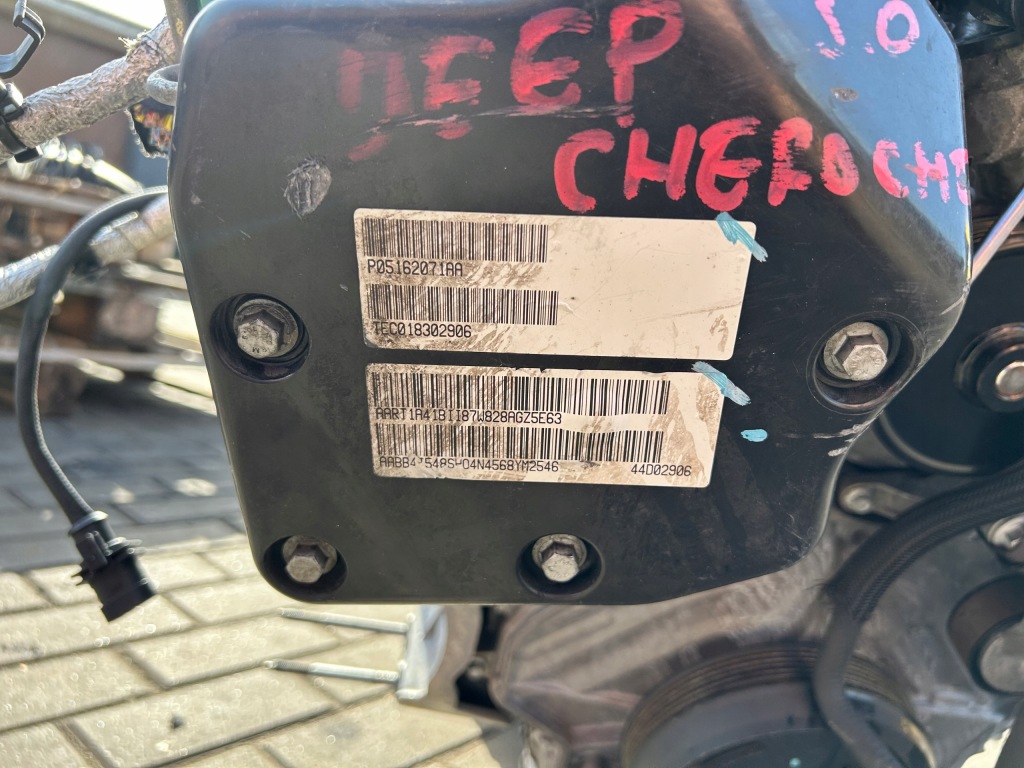 Двигатель комплектный  jeep grand cherokee wk2 3.0 crd vm44d Доставка