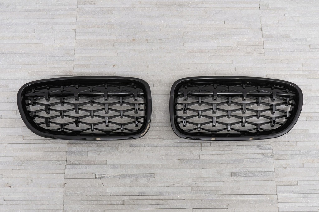 фото №11, Решітка радіатора передній чорний diamond bmw seria 5 f10 09-17