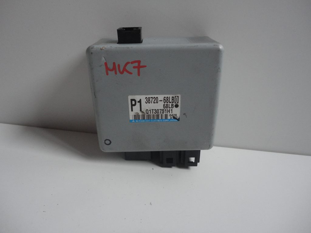 фото №1, Suzuki swift mk7 модуль підсилювача 38720-68lb0