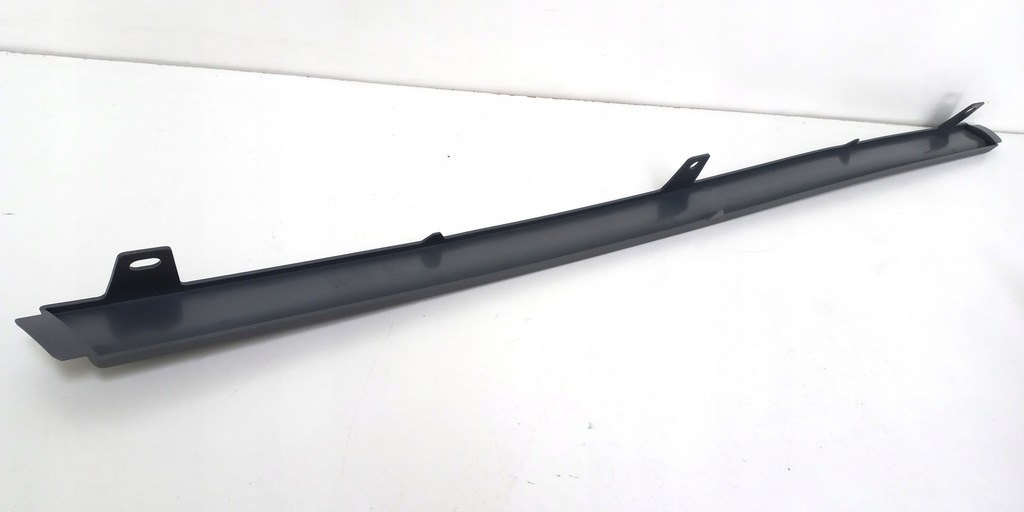 фото №8, Новый оригинальный спойлер накладка молдинг бампера среднего volvo fh 4 fh4