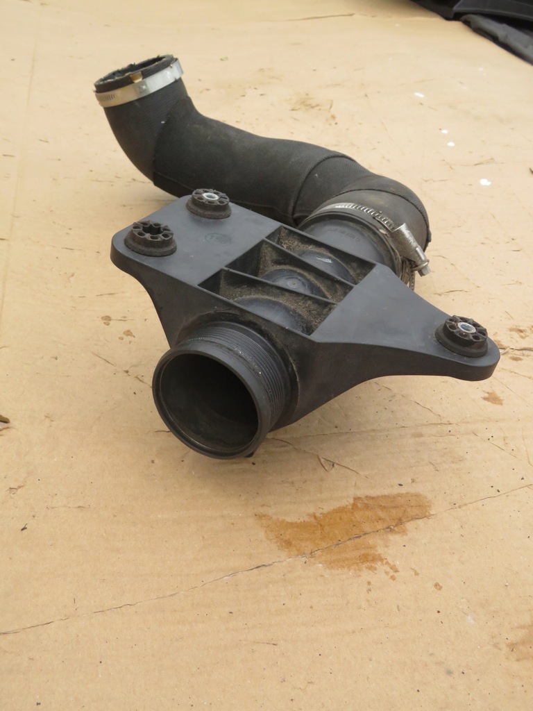 фото №5, Audi оригинальный номер 4g0145673r труба интеркулер