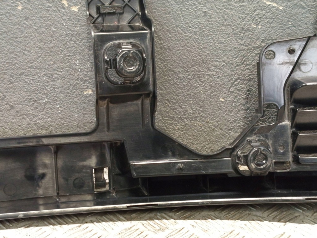 Mini оригинальный номер 7348902 clubman f54 кронштейн кронштейн  бампера правый  задняя с Разборки