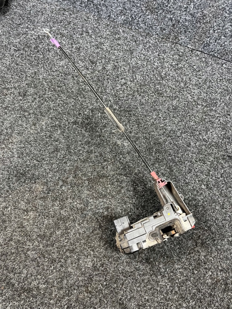 Opel astra h iii замок двері лівий задній задній 13210738 pu європа Недорого