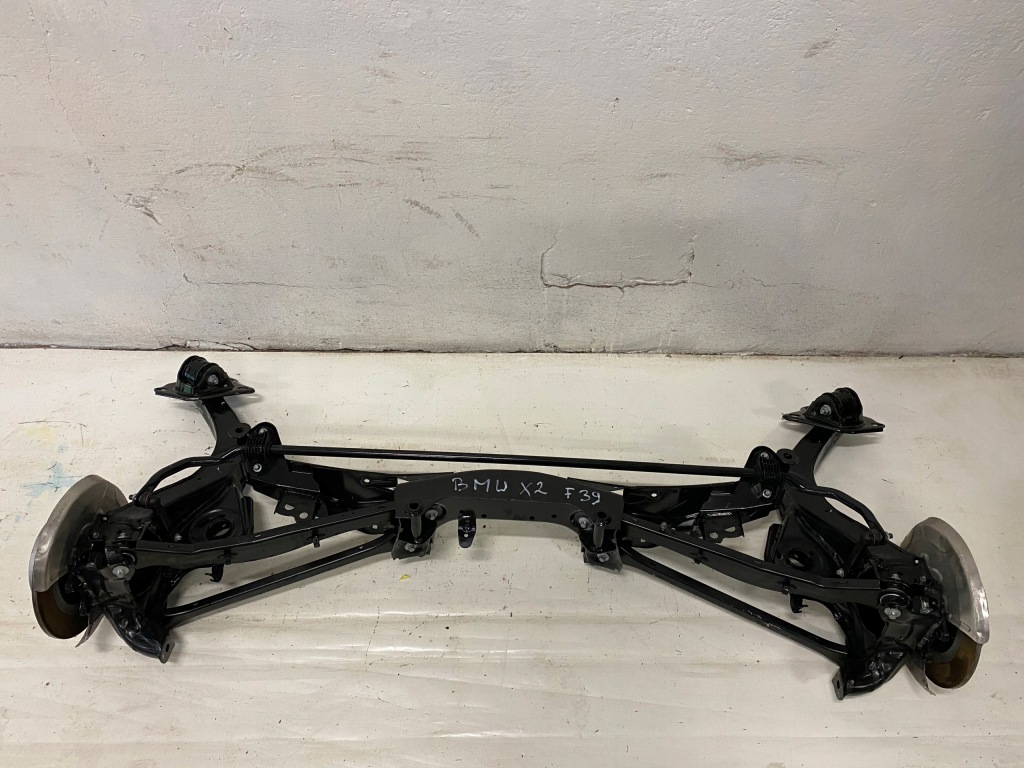 фото №1, Bmw x2 x1 f39 f45 f48 балка підвіска задня задні