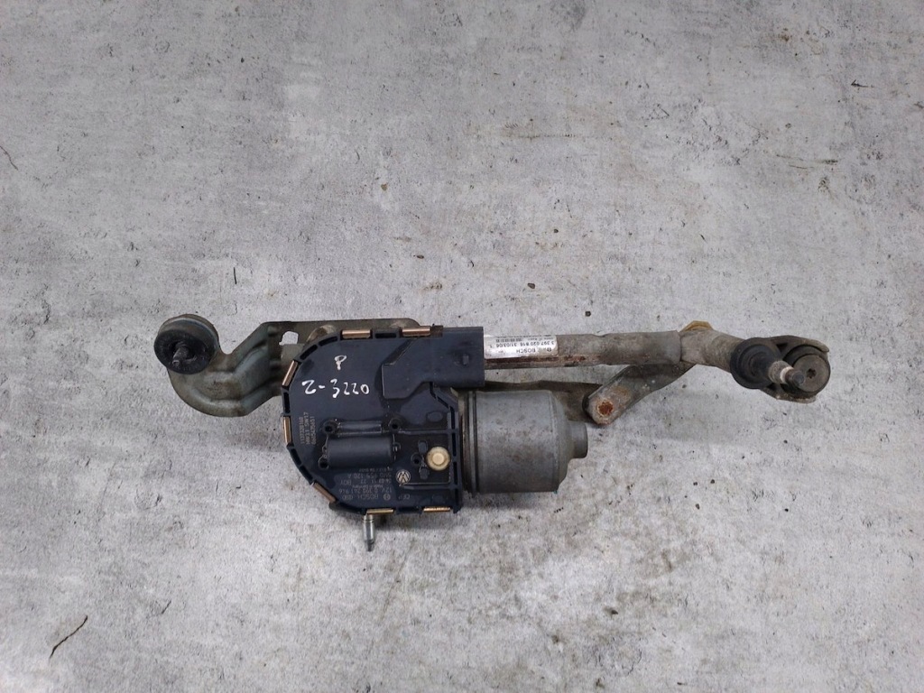 Купити Моторчик двірник правий vw golf plus 1 3397020816 0390241946 bosch