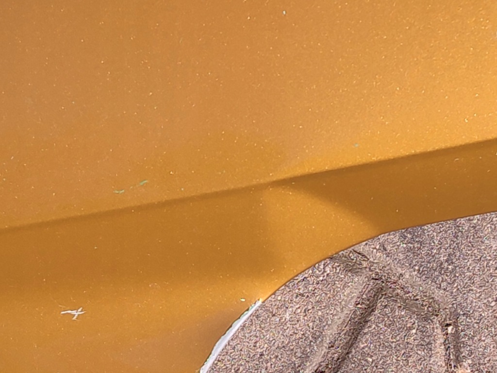 Крило ліве передній жовтий dodge hornet 2022- Доставка