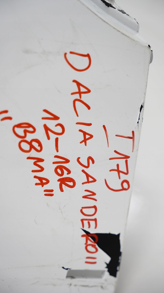 фото №7, Бампер задня задній dacia sandero ii 12-16r b52 pdc