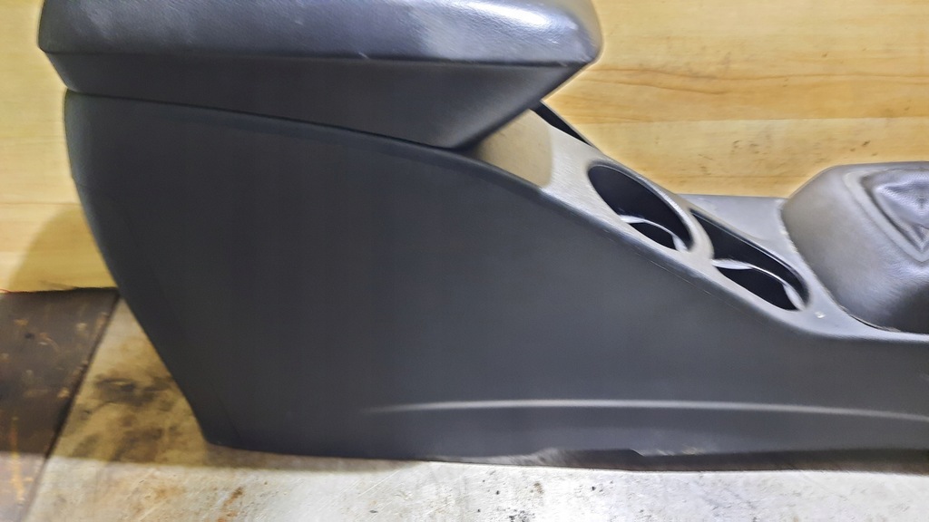 фото №7, Підлокітник тунель kia ceed i 07r