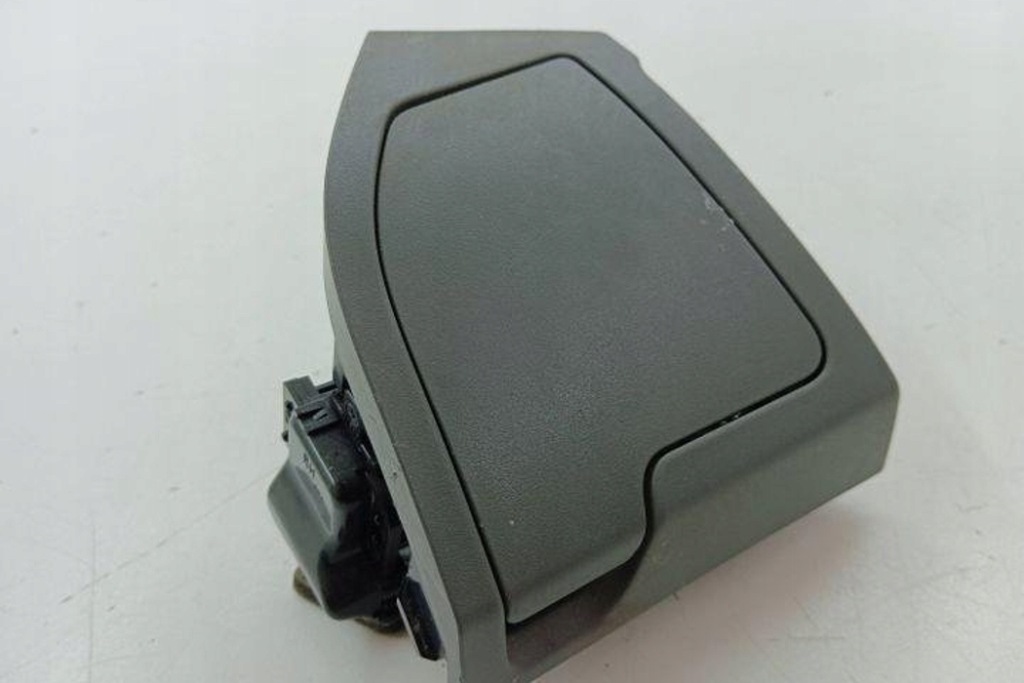 фото №7, Кронштейн na кружки nissan x-trail t31 68430jg00a 2.0l дизель 110kw 2008