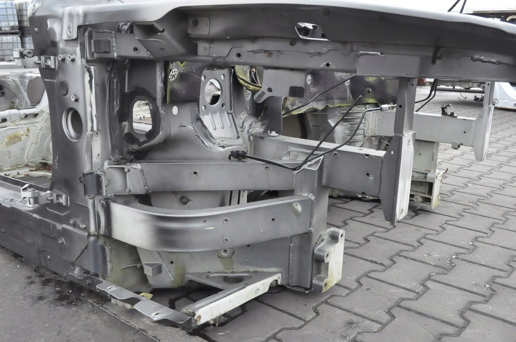 фото №5, Ferrari california чверть лонжерон права перед