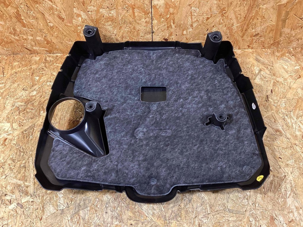 Porsche macan рестайлинг  накладка двигателя 2.9 v6 95b103925l в Украине