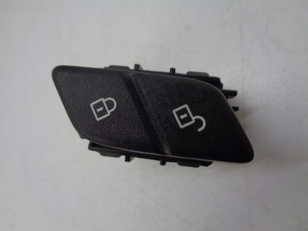 фото №1, Bmw 2 f45 4f6 переключатель замка центрального