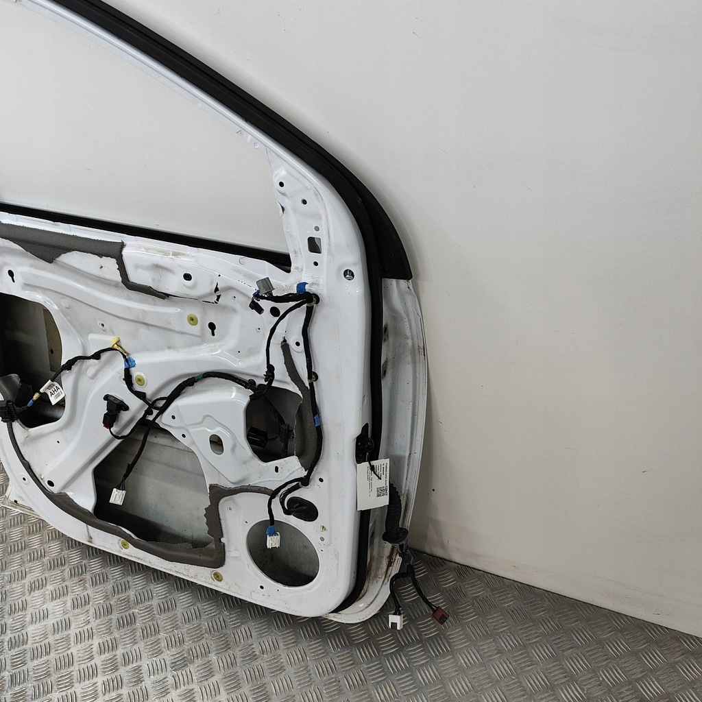 фото №7, Ford ranger 2018 левая сторона дверь передние