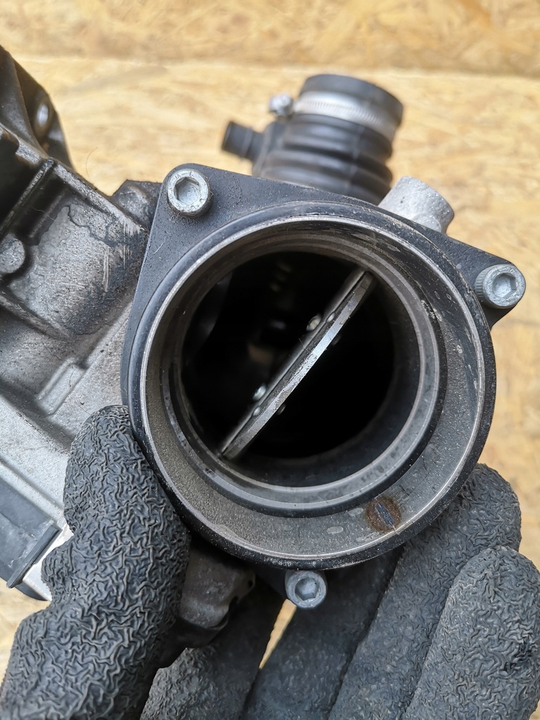 фото №5, Giulia 2.2 труба воздуха 505562670 дроссельная заслонка