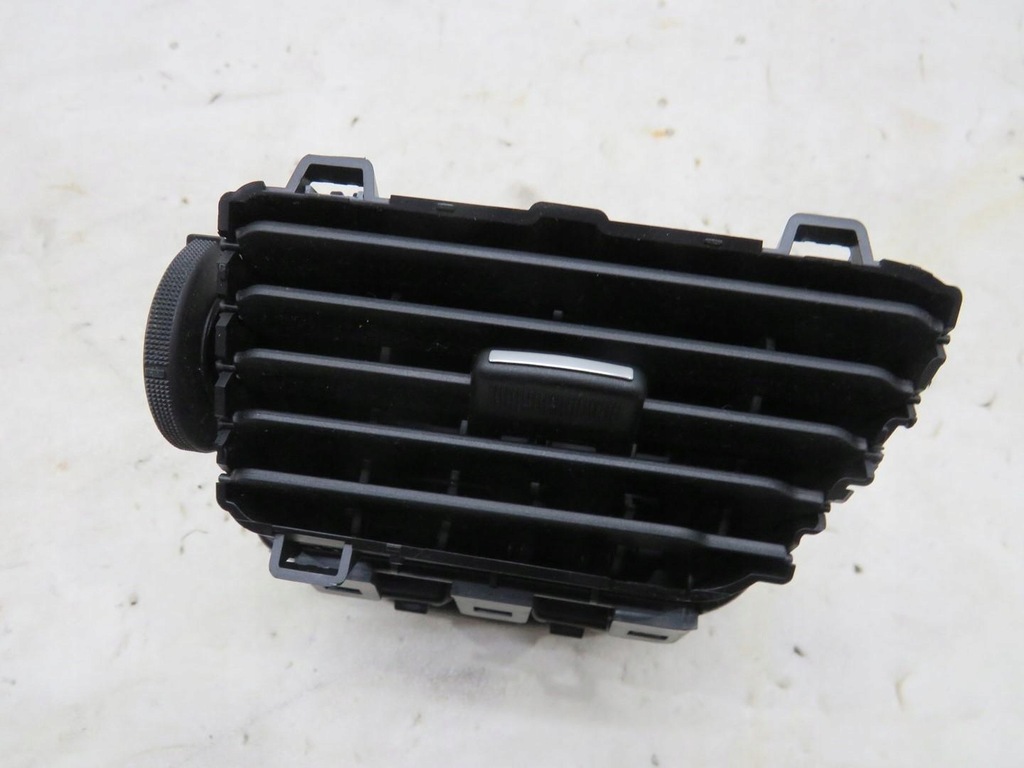 фото №1, Решётка обдув левая kadjar