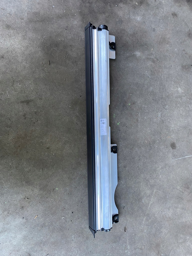 фото №1, Audi a8 d4 шторка дверь левая 4h0861333a