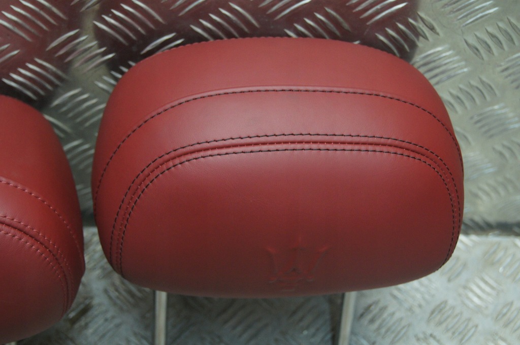 фото №5, Maserati levante подголовники сиденье задний задняя красные