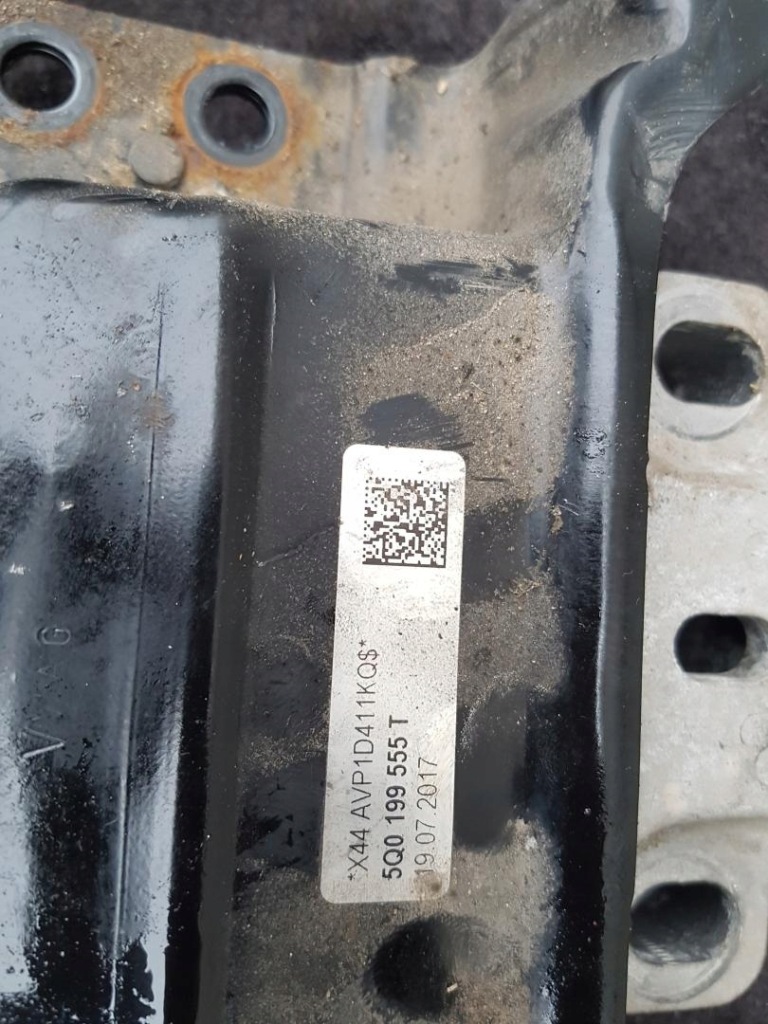 фото №5, Кронштейн подушка двигателя skoda octavia iii 5q0199555t