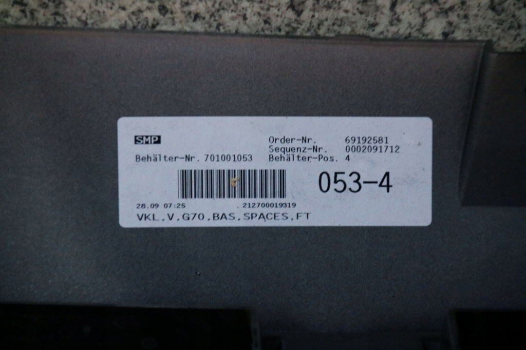 фото №10, Bmw 7 g70 i7 бампер перед передній usa колір c67