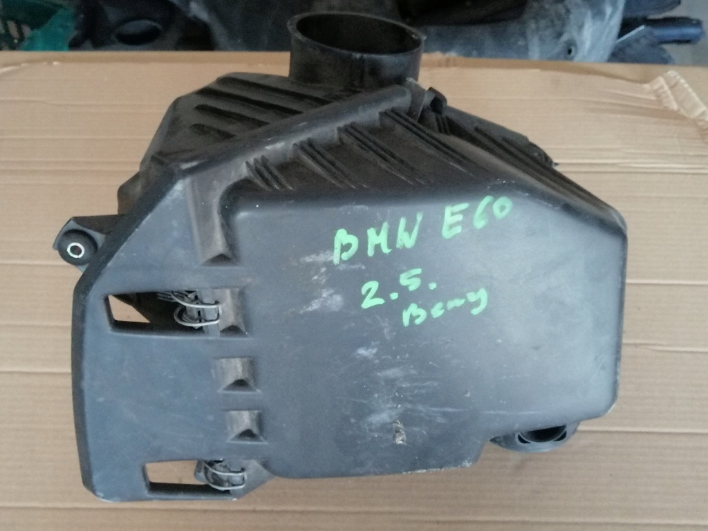 фото №1, Bmw e60 2.5 корпус фильтр воздуха