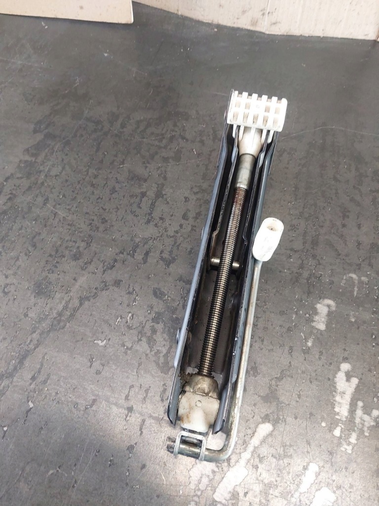 фото №7, Домкрат автомобільний bmw 5 e39 1092710