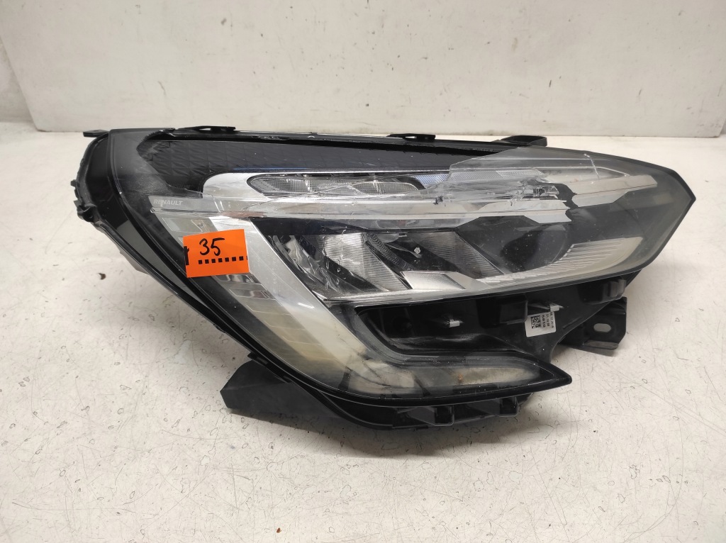 фото №2, Renault clio 5 v 19-23 лампа правая перед full led 260108676r