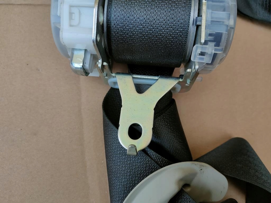 фото №9, Pas безопасности левый перед subaru forester sj iv 13-20