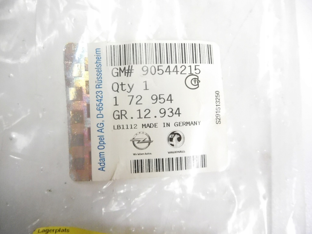 Молдинг дверь правый перед opel astra g оригинальный номер 90544215 Цена