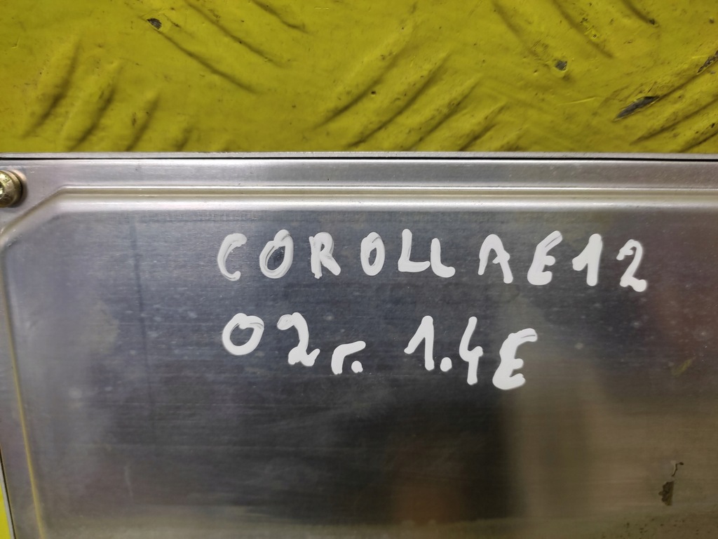 фото №4, Toyota corolla e12 блок управления двигателя 0261207411