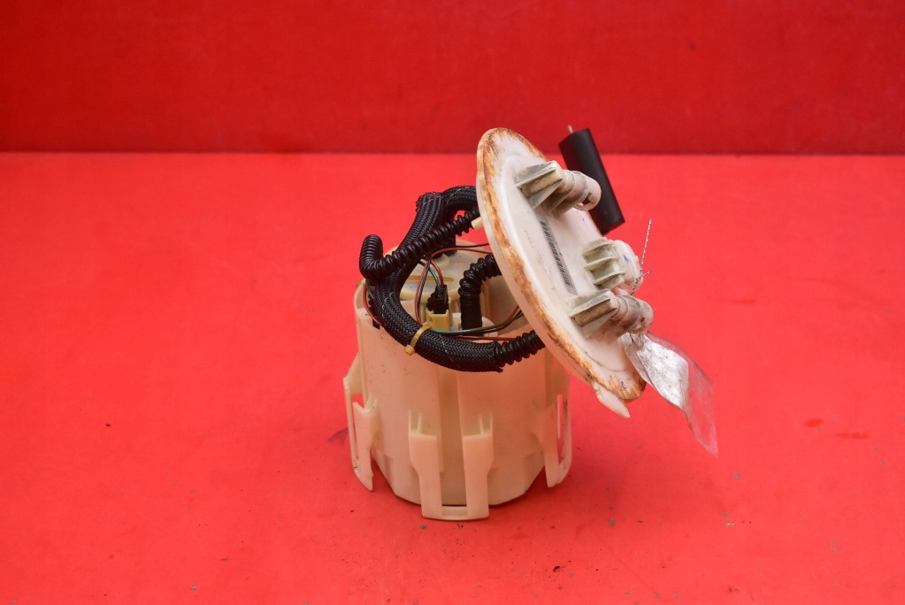 Помпа насос пального 13119488 opel astra 3 iii h 2.0 t 200 km 04-07 Оригінал