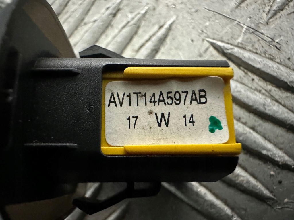 Ford c-max mk2 датчик освітленості штекер av1t-14a597-ab Ціна