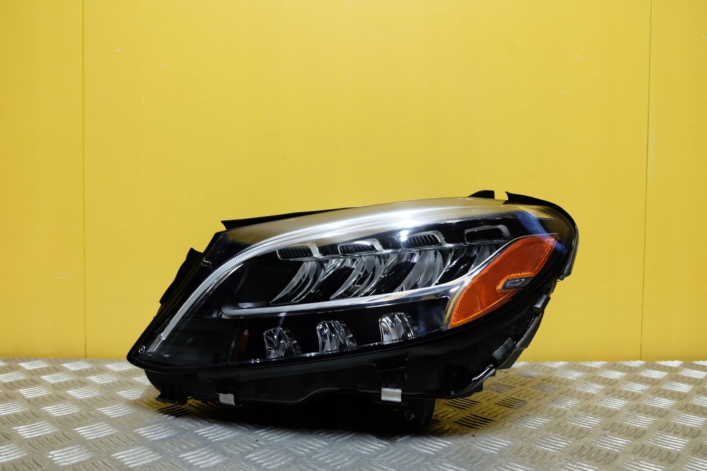 фото №1, Mercedes c w205 2019- фара лампа led high performance ліва usa