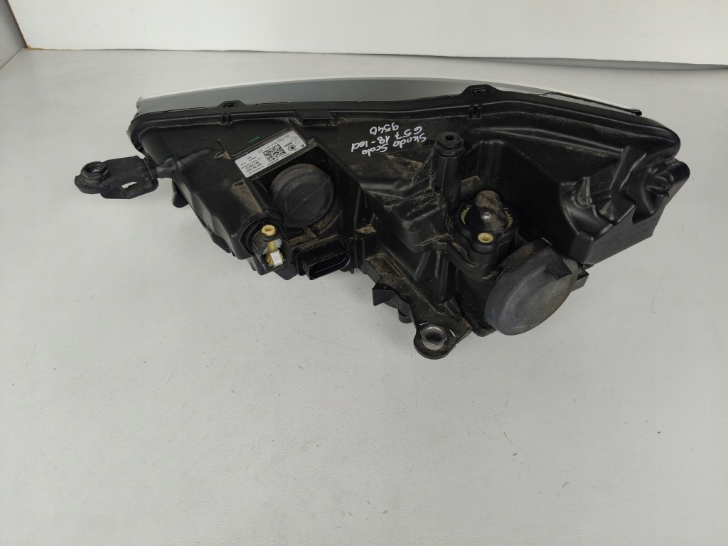 фото №4, Лампа права фара skoda scala 657 18- led