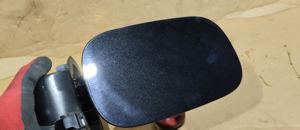 фото №6, Кришка заливної замок заливна горловина пального mercedes glc w253 a2536300802 колір 197