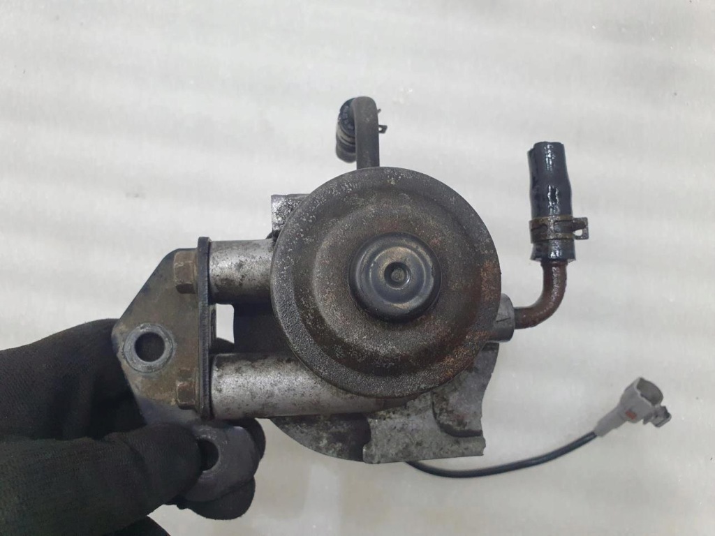 фото №4, Корпус фильтра масла ford ranger 2.5td