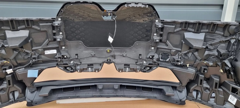 фото №10, Bmw ix i20 m-pakiet 2021- бампер перед оригінал b269