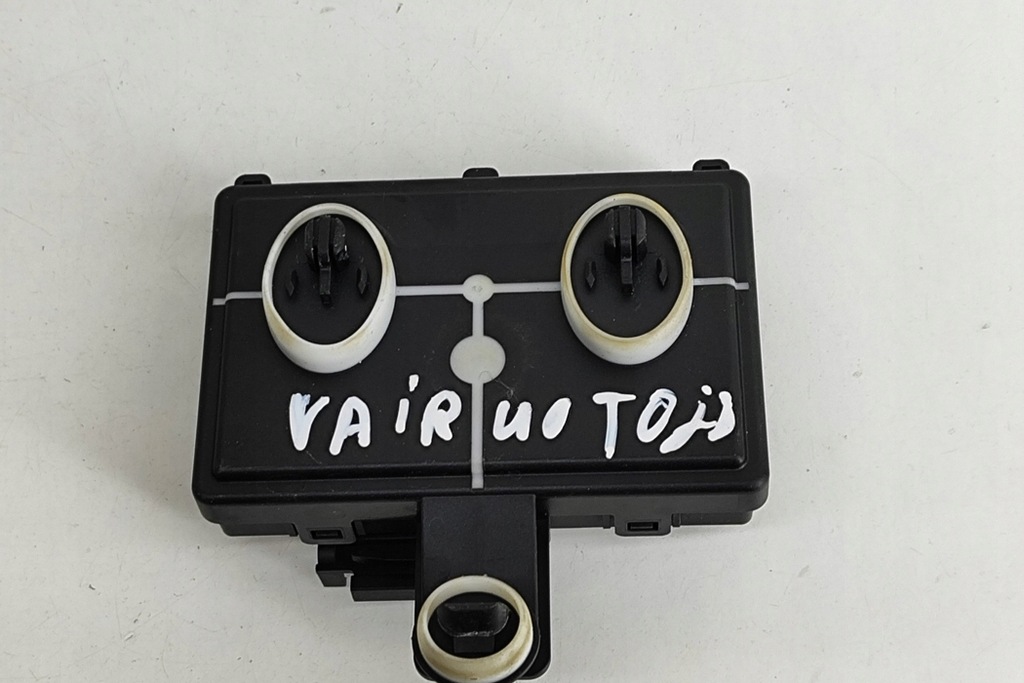 фото №5, Porsche taycan cross turismo передняя правая блок управляющий двери 4m