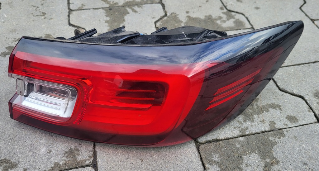 фото №2, Renault clio iv lift лампа задня права led