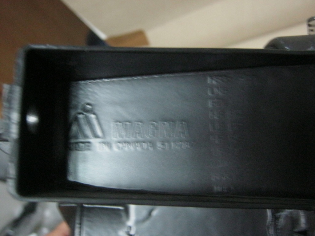 фото №7, Лампа перед права ксенон dodge charger 05-10