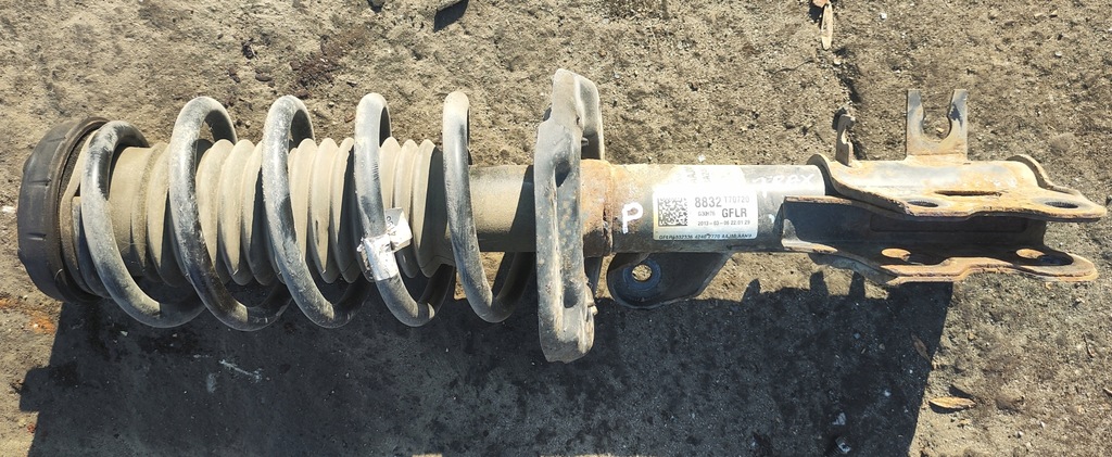 фото №1, Chevrolet trax 1.4 t амортизатор правый перед