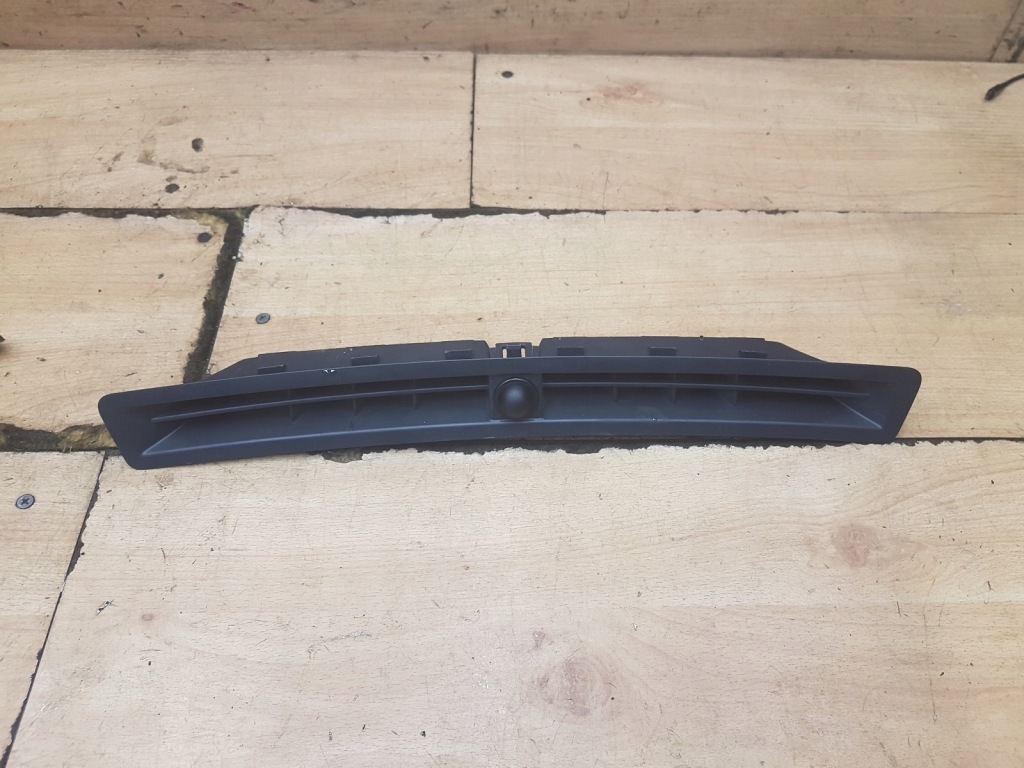 фото №1, Решётка обдув воздуха peugeot 508