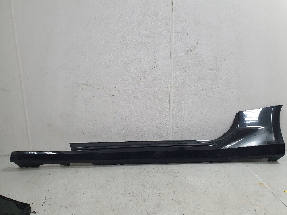 фото №1, Camaro vi coupe rs ss 2016-24 молдинг порог порог левая оригинал idealna