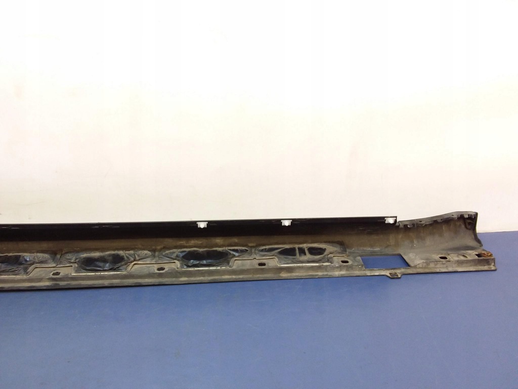 фото №10, Porsche panamera 970 gts lift молдинг порог левая